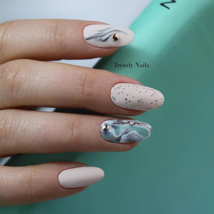 Gellak 057, Trendy Nails - SimDi Beauty